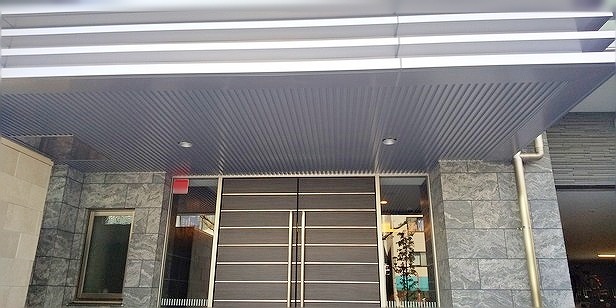 マンション玄関画像3